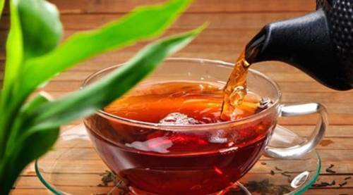 Sallama çay verdi, 77 bin lira tazminat kazandı!