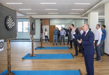 Şampiyon, Başkan Yardımcıları
