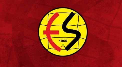 Şampiyon futbolcu Eskişehirspor'a imzayı attı