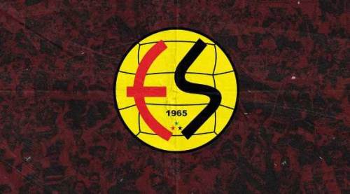 Şampiyon sol bek Eskişehirspor’da: İmzayı attı!