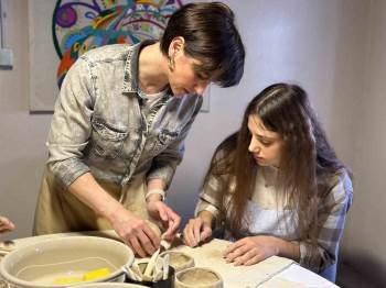 Sanatevi Sömestir Atölyeleri Seramik Atölyesi İle Başladı
