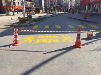 Sandıklı Belediyesi Şehir İçi Trafik Düzenlemesi İçin Harekete Geçti
