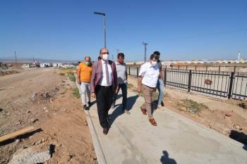 Sandıklı’Da ‘Millet Bahçesi’ Projesi İnşaat Çalışmaları Devam Ediyor
