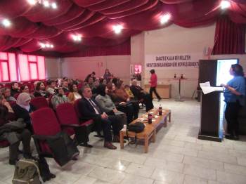 Sandıklı’Da ‘Perde Güçlü Kadınlar İçin Açılıyor’ Projesi
