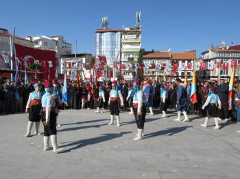 Sandıklı’Da 29 Ekim Cumhuriyet Bayramı Kutlamaları

