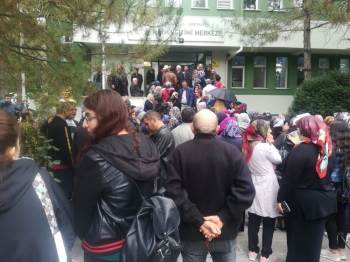 Sandıklı’Da 34 Kişilik Geçici İşe 600 Kişi Müracaat Etti
