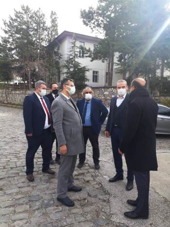 Sandıklı’Da Bir Aile Sağlığı Merkezi Daha Yapılması İçin Arsa Tespiti Yapıldı
