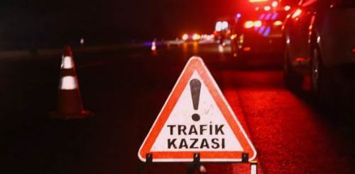 Sandıklı’da otomobil devrildi: 2 kişi yaralandı