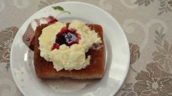 Sandıklı’Da Ramazan’In Vazgeçilmez Tatlısı ’Vişneli Ekmek Kadayıfı’
