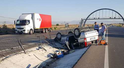 SANDIKLI'DA TRAFİK KAZASI: 4 YARALI