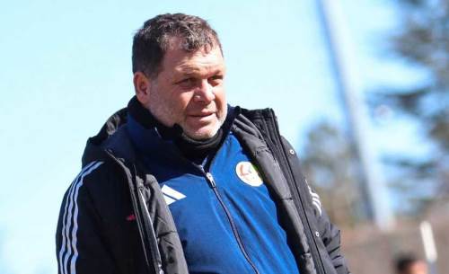 Şapcı işi sıkı tutuyor