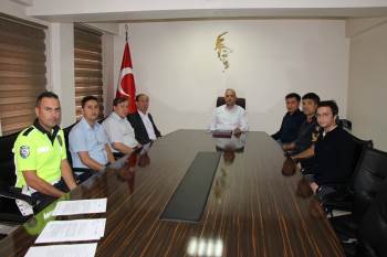 Şaphane’De ’’Trafik Değerlendirme Toplantısı’’ Yapıldı
