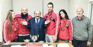 Sarar büyük sevinç yaşattı