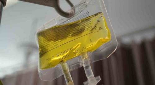 Sarı Serum Nedir, Kimlere Uygulanır, Zararları Nedir?