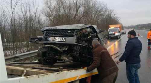 Şarkıcı Sıla Gençoğlu kaza geçirdi!