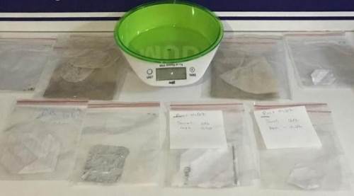Sattığı uyuşturucuyu 'asansör tavanında' saklamış