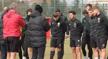 Savunma hattına özel önlem