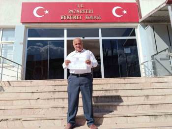 Seçimi 1 Oy Farkla Kazanan Gazeteci Köyüne Muhtar Oldu
