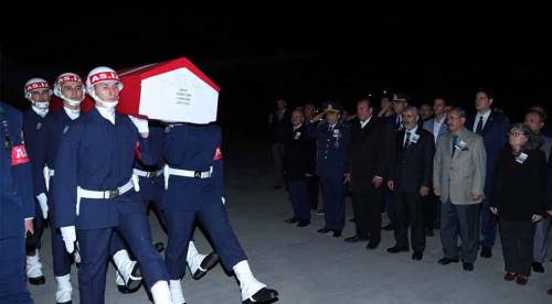 Şehidin naaşı Eskişehir'e geldi
