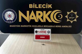 Şehirlerarası Otobüs Yolculuğunda Uyuşturucu İle Yakalandı
