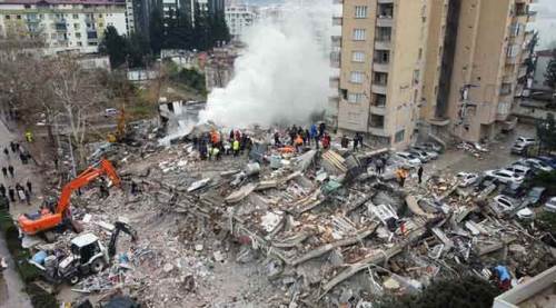 Şehirlerimiz yıkıldı canlarımız ezildi!