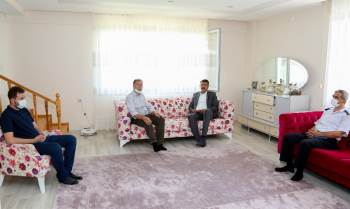 Şehit Aileleri Ve Gazilere Bayram Ziyareti
