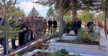 Şehit Emet Şahadetinin Yıl Dönümünde Unutulmadı
