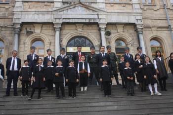 Şehit Öğretmenlere İthafen Çekilen Kısa Metrajlı Film İzlenme Rekoru Kırıyor
