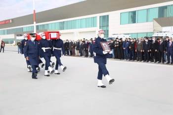 Şehit Osman Güler’İn Naaşı Memleketi Kütahya’Ya Getirildi

