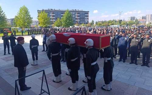 Şehit Teğmen Aliosman Bayram’a Afyonkarahisar’da son veda