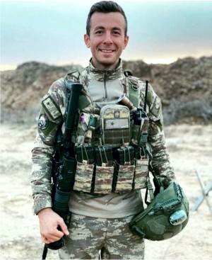 Şehit Teğmen Mustafa Bayrakdar’In Üniversiteyi Bilecik’Te Okumuş
