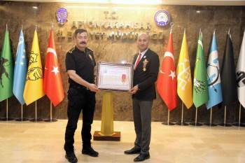 Şehit Ve Gazi Ailelerinden Polise ‘Terör Operasyonu’ Teşekkürü
