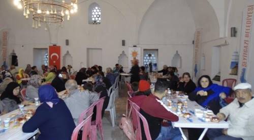 Şehit ve gazi yakınları iftarda bir araya geldi