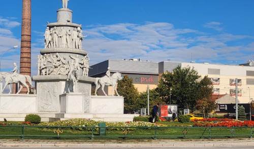 Şehrin kalbi yeşilleniyor: Ulus Anıtı’nda peyzaj çalışması