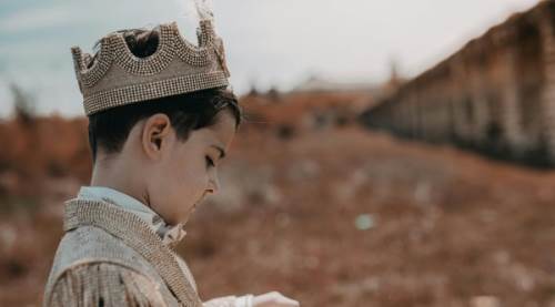 Şehsuvar Ne Demek? Anlamı, Kökeni ve Tarihteki Yeri