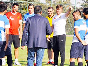 Sen çık dışarı