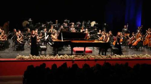 Senfoni Orkestrası'ndan Eskişehir'de 20. yıl konseri
