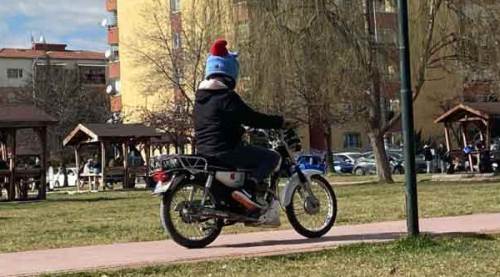 Senin orada ne işin var?