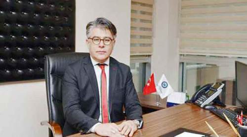 Şenocak gitsin, Yoldaş gelsin!