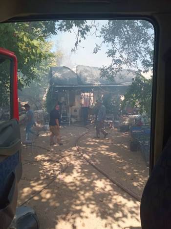 Serada Korkutan Yangın
