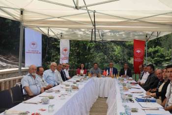 Şerbetçi Otunun Alım Fiyatı 27 Tl Olarak Belirlendi
