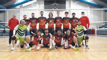 Şeref Koleji Erkek Voleybol Takımı Kütahya’Dan Galibiyetle Döndü
