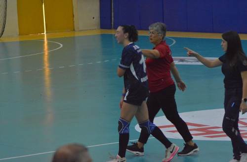 Sert faul herkesi korkuttu