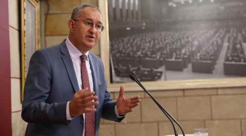 Sertel'den ağır tepki: Gazete satışları engellenmeye çalışılıyor!