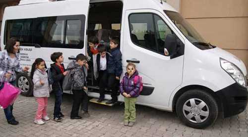 Servisçiler yüzde on beş zam istedi