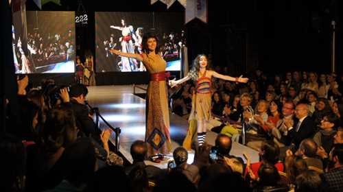 SEVGİ UNUTULMAZ ÖZEL DEFİLE