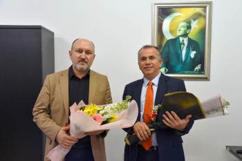 Şeyh Edebali Üniversitesi’Nde Devir Teslim
