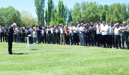 Seyitgazi Ayvalı’da geniş katılımlı dua programı