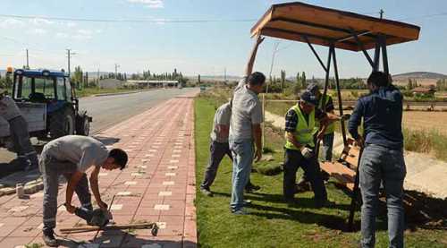 Seyitgazi'de kamelyalı banklar kuruluyor