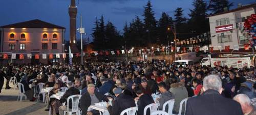 Seyitgazi’de Ramazan dayanışması